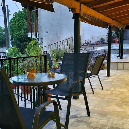 Voulas Traditional House Meteora 2 칼람파카